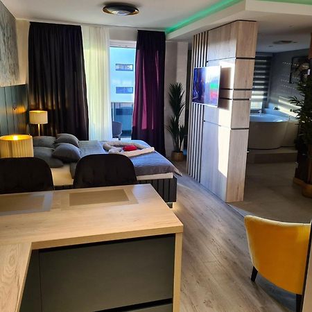 Wellness Apartments - Studio Apartment With Terrace G3 Varaždin Extérieur photo