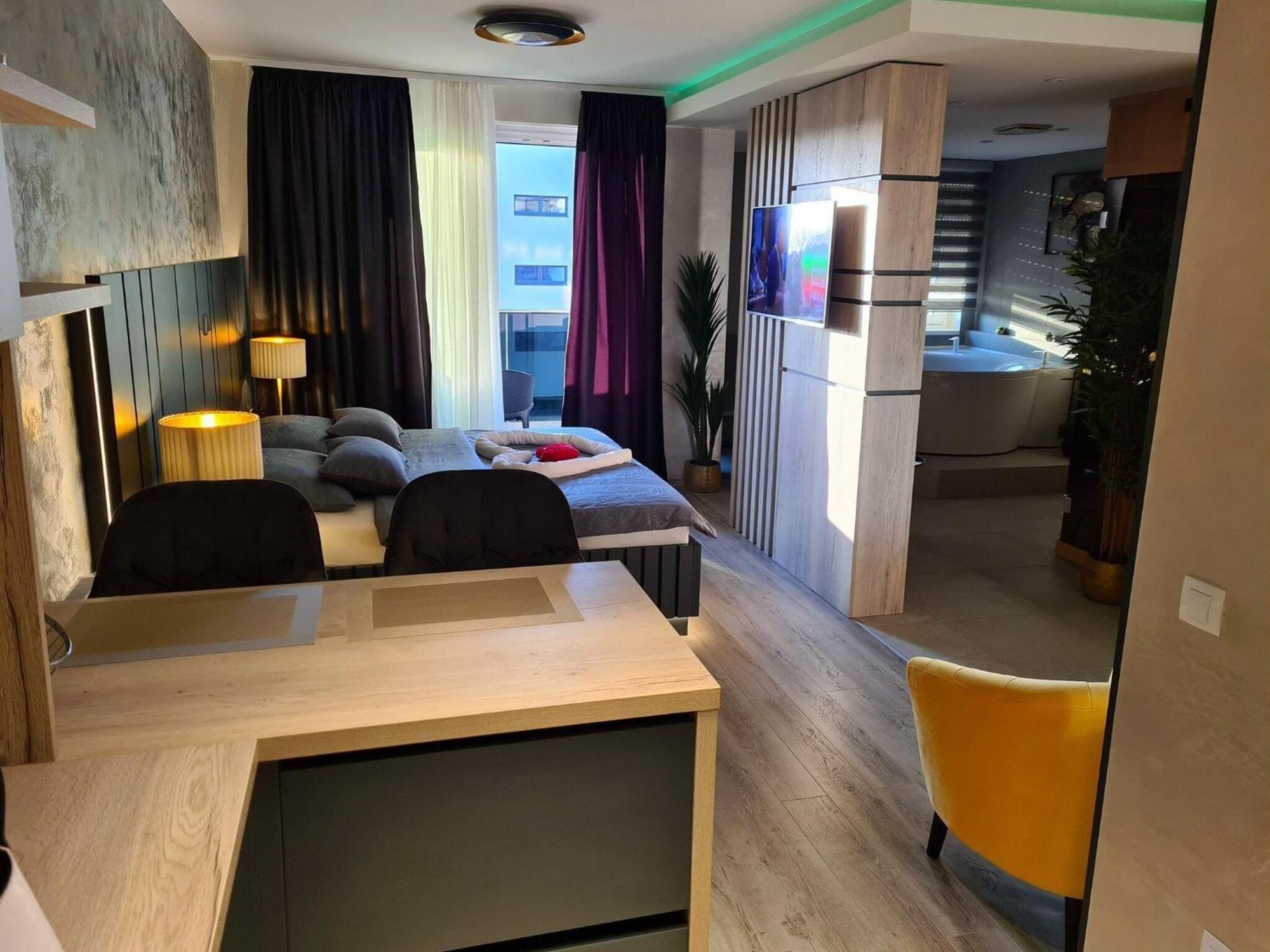 Wellness Apartments - Studio Apartment With Terrace G3 Varaždin Extérieur photo